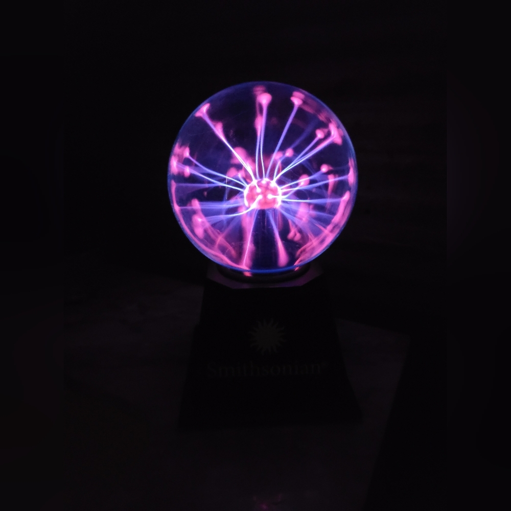 Plasma ball